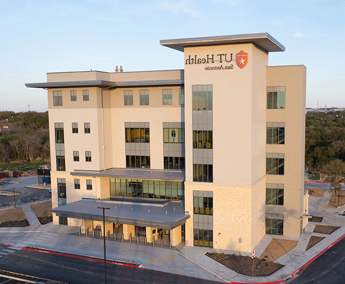 UT Health San Antonio opens facility on <a href='http://lrvl.ngskmc-eis.net'>在线博彩</a> Park West campus