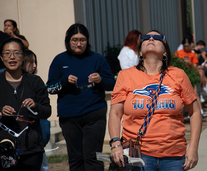 Students to enjoy up-close view of eclipse at <a href='http://lrvl.ngskmc-eis.net'>在线博彩</a> Main Campus